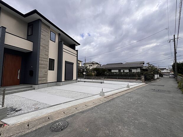 【前面道路含む現地写真】前面道路：南側4ｍ公道