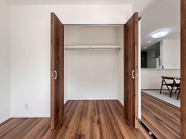 【収納】1階洋室4.5帖 収納スペース