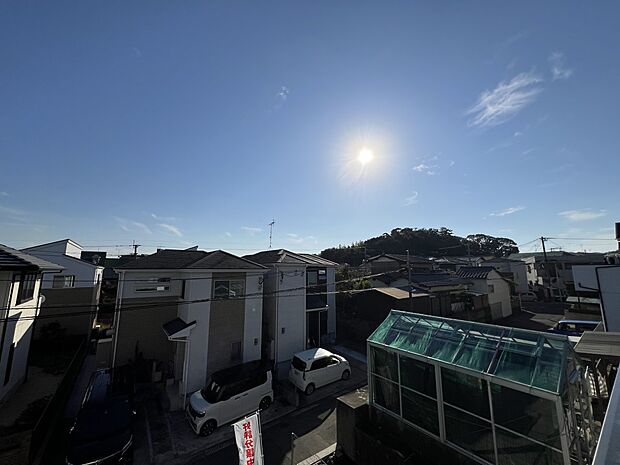 【住戸からの眺望写真】バルコニーからの眺望(1号棟)