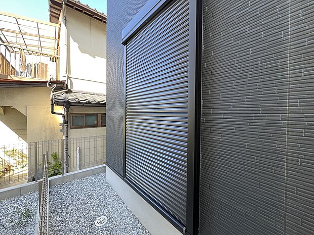 【防犯設備】防犯シャッター