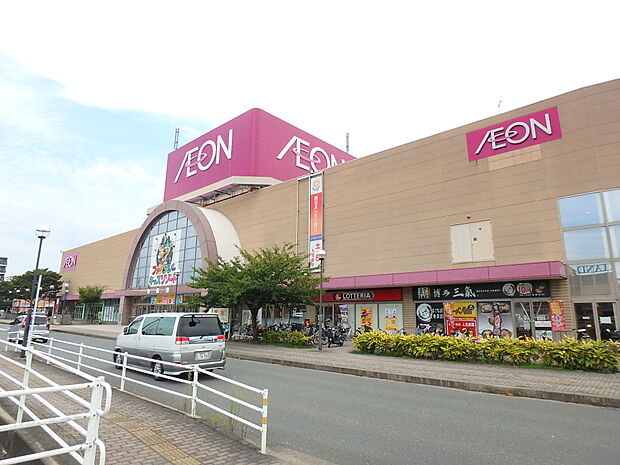 イオン福岡東ショッピングセンター(約1,400m・徒歩18分)