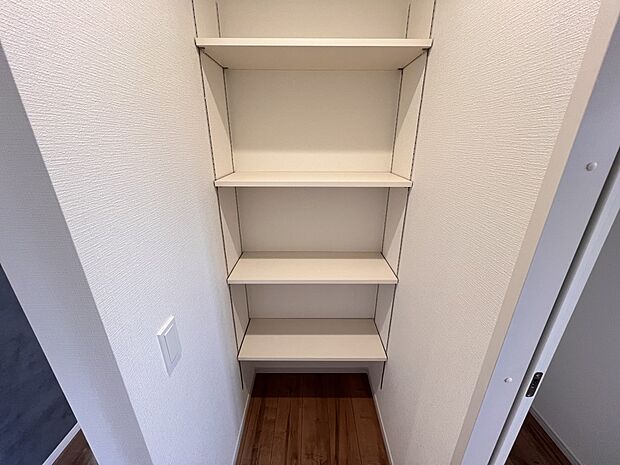 【収納】便利なパントリー収納スペース