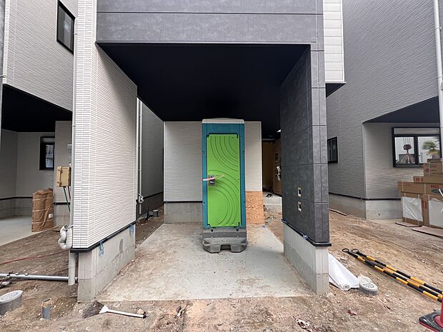 【駐車場】カースペースは2台分(2号棟)