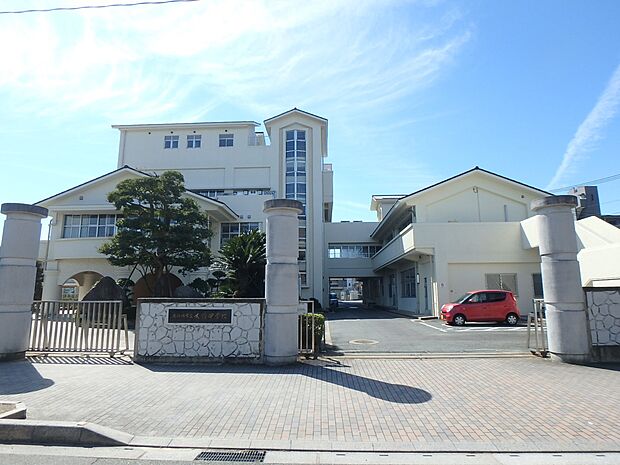 大野城市立大野中学校(約550m・徒歩7分)