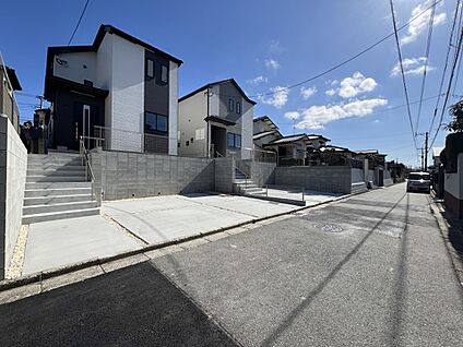 前面道路含む現地写真