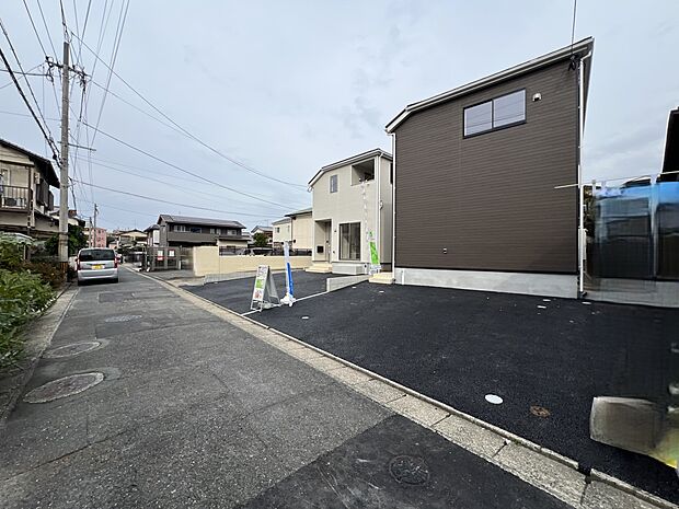 【前面道路含む現地写真】前面道路：西側4ｍ公道