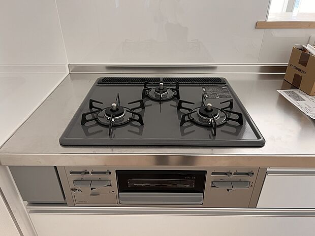 【その他設備】三口ガスコンロ