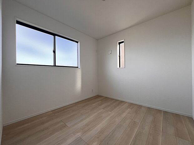 【洋室】洋室4.5帖　2階には洋室を4部屋ご用意いたしました(2号棟)