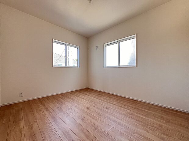 【洋室】洋室5.25帖 お子さまの居室にちょうど良い広さです(1号棟)