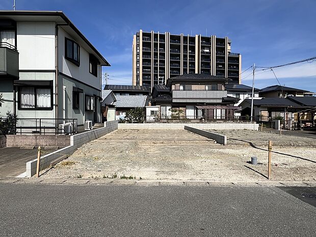 【現地外観写真】1号棟現地