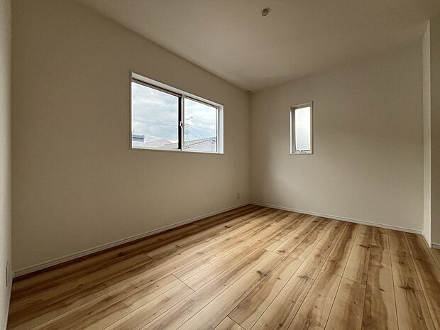 【洋室】洋室6帖 お子さまのお部屋としてもお使いいただけます