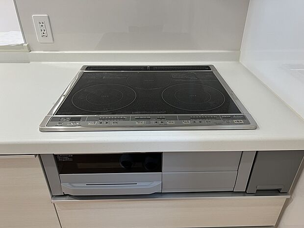 【その他設備】IHクッキングヒーター（同仕様）