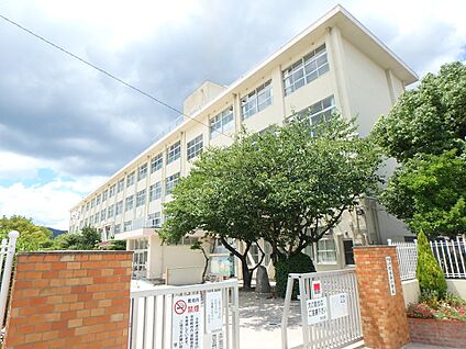 弥永西小学校 750m(10分)
