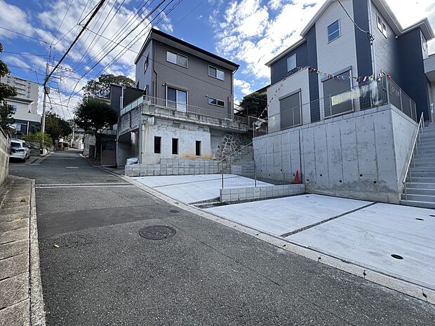 【前面道路含む現地写真】前面道路：北側4.2ｍ公道