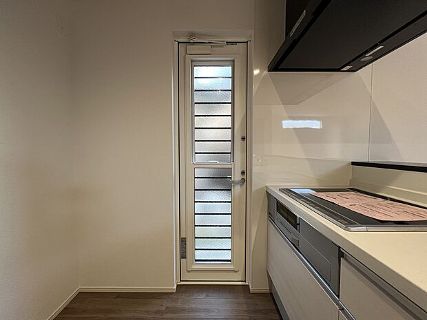 【その他設備】勝手口