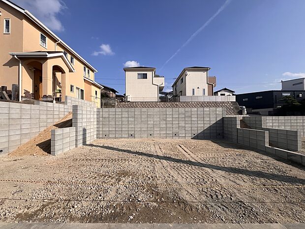 【現地外観写真】1号棟現地