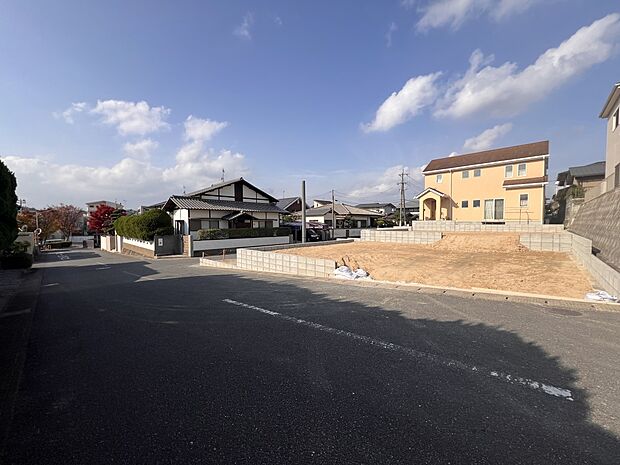 【前面道路含む現地写真】接道：南側6.6ｍ公道