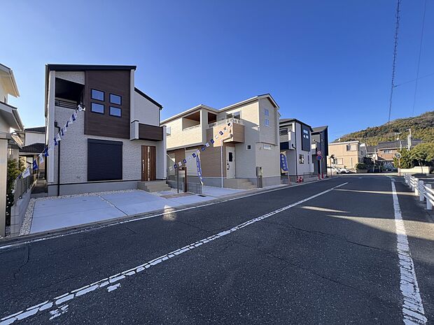 【前面道路含む現地写真】北東側9.6m公道