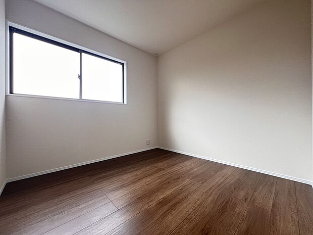 【洋室】洋室4.5帖 2階には洋室を4部屋ご用意いたしました(1号棟)