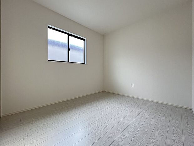 【同仕様写真(その他内観)】洋室4.3帖　2階に洋室は4部屋ご用意いたします(1号棟同仕様)