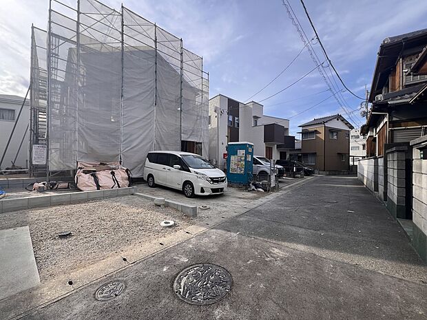 【前面道路含む現地写真】前面道路：北東側4ｍ公道