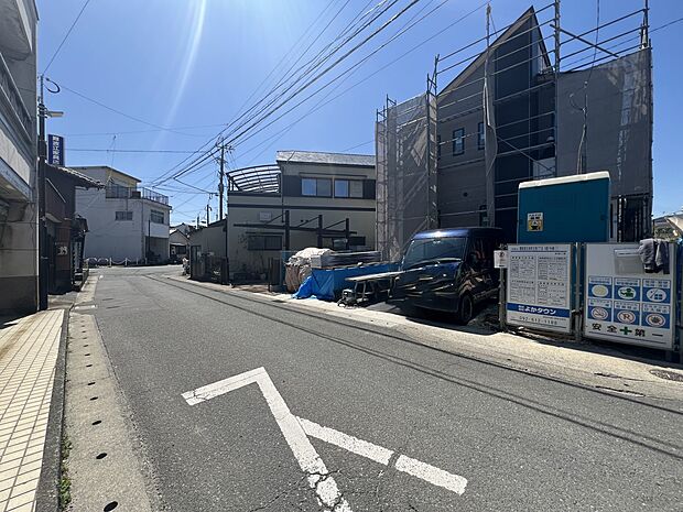 【前面道路含む現地写真】前面道路：南東側5ｍ公道