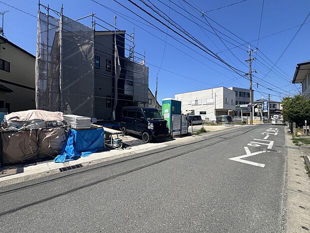 【前面道路含む現地写真】前面道路：南東側5ｍ公道