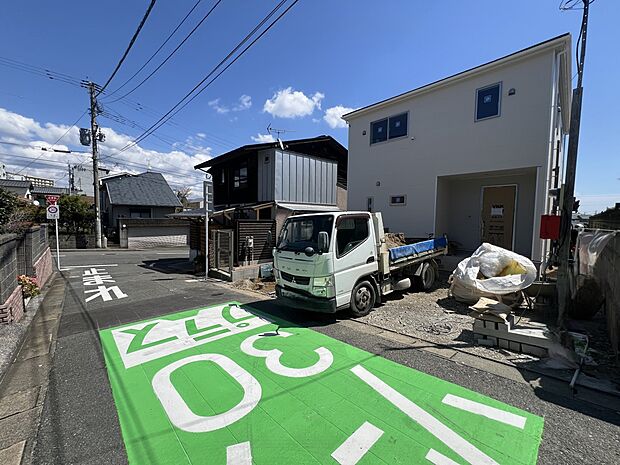 【前面道路含む現地写真】北側4.3m公道