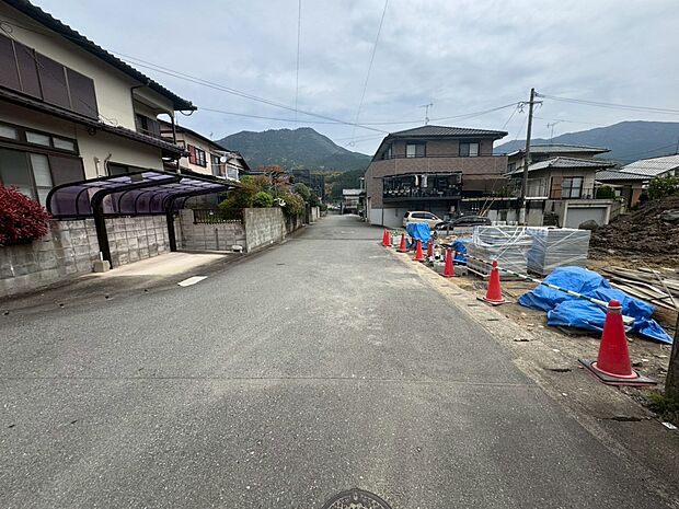 【前面道路含む現地写真】前面道路：北西側6ｍ公道