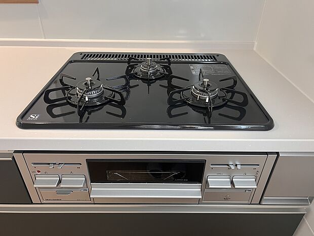 【その他設備】3口ガスコンロ（同仕様)