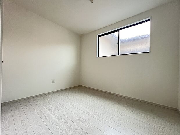 【洋室】洋室5.4帖　2階には洋室を3部屋ご用意いたしました(1号棟)