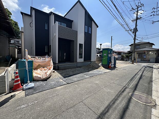 【前面道路含む現地写真】北側4m公道
