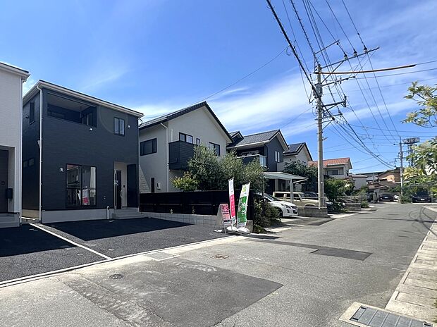 【前面道路含む現地写真】前面道路：東側5ｍ公道
