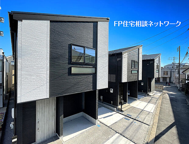 東横線「反町」駅徒歩15分、地下鉄ブルーライン、京浜東北線も徒歩利用可能。渋谷、横浜、新横浜、都内へのアクセス良好です。