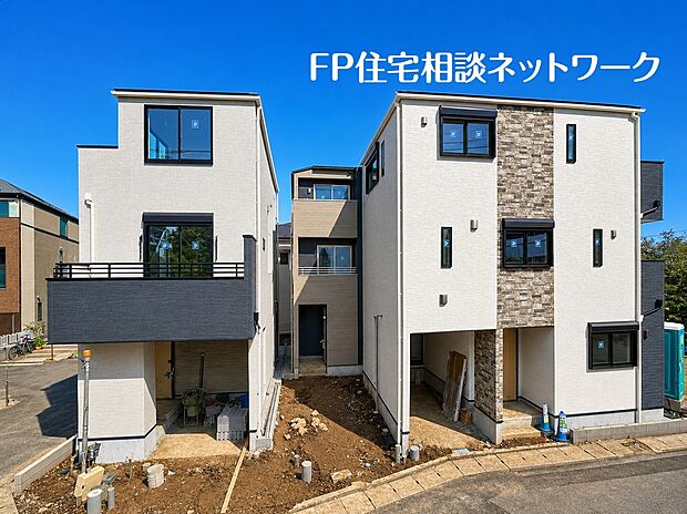 東横線「元住吉」駅を生活圏に、利便性と穏やかな住環境を享受する新築3棟。洗練されたデザインと心地よい陽光に包まれた住まいで、ご家族それぞれの新しい暮らしが、ここから豊かに始まります。
