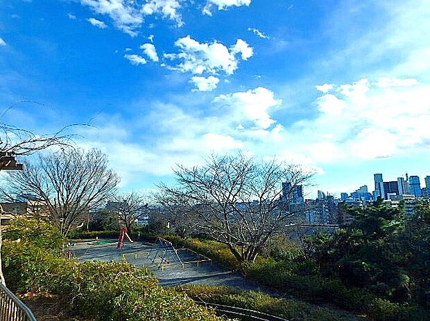 立町みはらし公園（約350m）