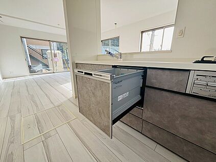 食器洗浄乾燥機