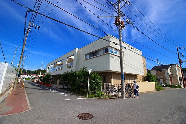 えみ保育園(約290m)