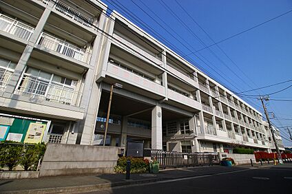 横浜市立神奈川中学校 500m