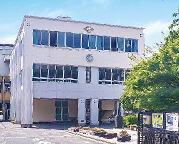 小郡中学校