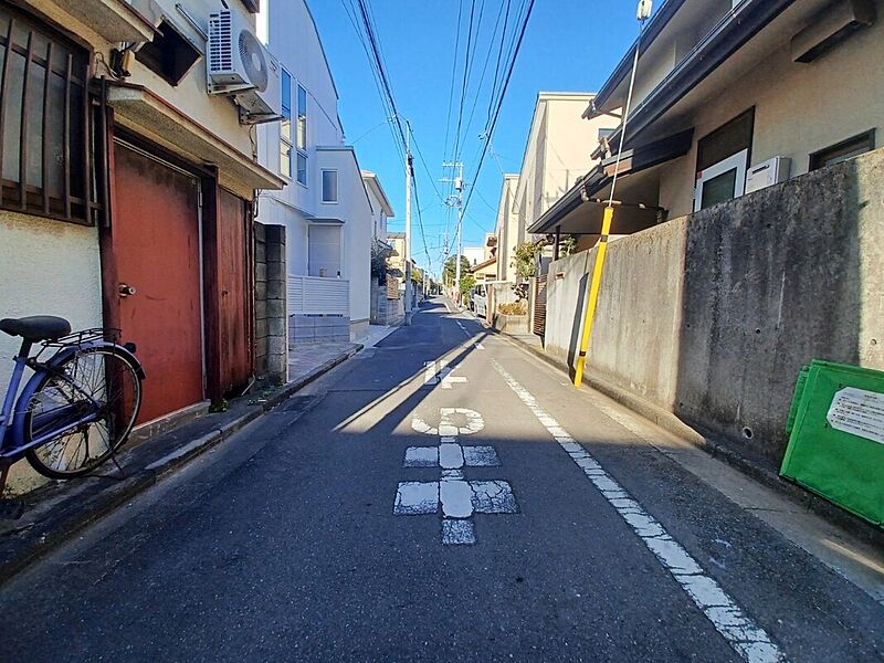 前面道路含む現地写真