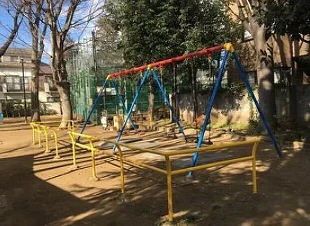 阿佐谷にしはら公園（約63m）