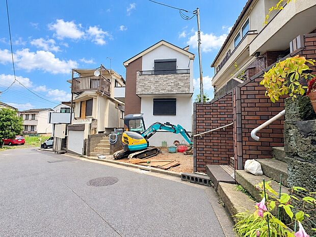 【前面道路含む現地写真】物件を熟知した担当より、丁寧にご案内、ご提案させて頂きます♪