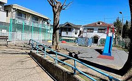 上北沢五丁目公園 199ｍ(徒歩3分)