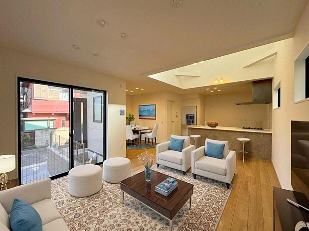 【LDK】
ご家族が集まりやすく、荷物の運搬が楽な１階リビング