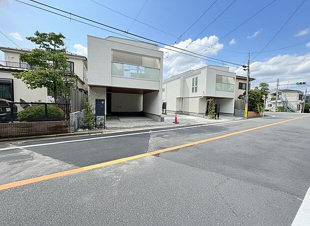 【外観】同じような年齢層・家族構成の方々と創る新生活♪新たに創られた綺麗な街並みの中で、気持ちの良い新生活をスタートできます♪