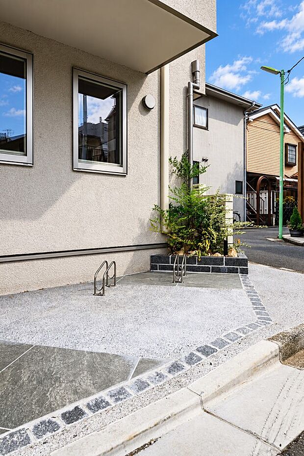 【外観】お洒落なデザイナース住宅
