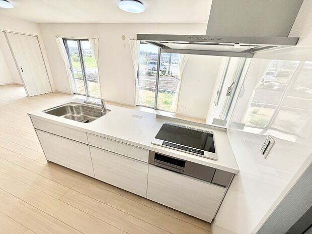 毎日使うキッチンだから、使いやすさ＆お手入れのしやすさにこだわりました。 