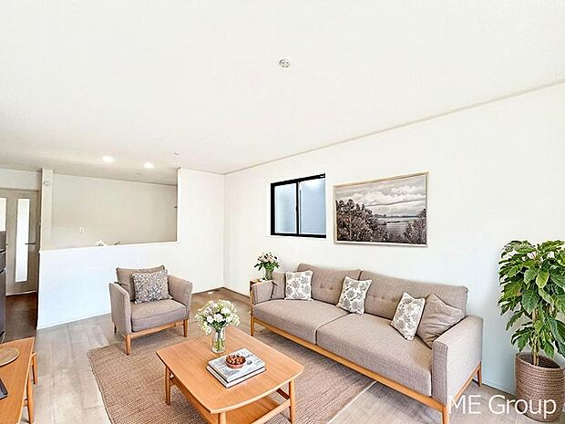 落ち着いた雰囲気のＬＤＫは家族みんなの快適空間※家具はCGです