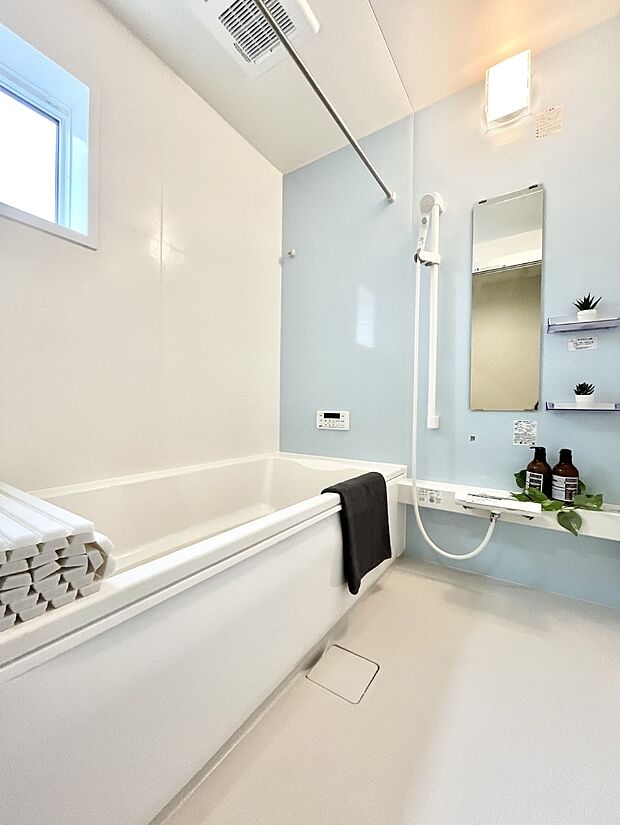 一日の疲れを癒やす大切なバスタイム。ゆっくりとお風呂を楽しんで疲れをとりたいですね!